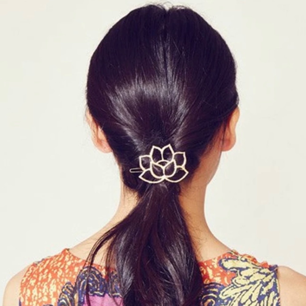 🌸 Lotus flower hair barrette 🌸 - Picture 3 of 6